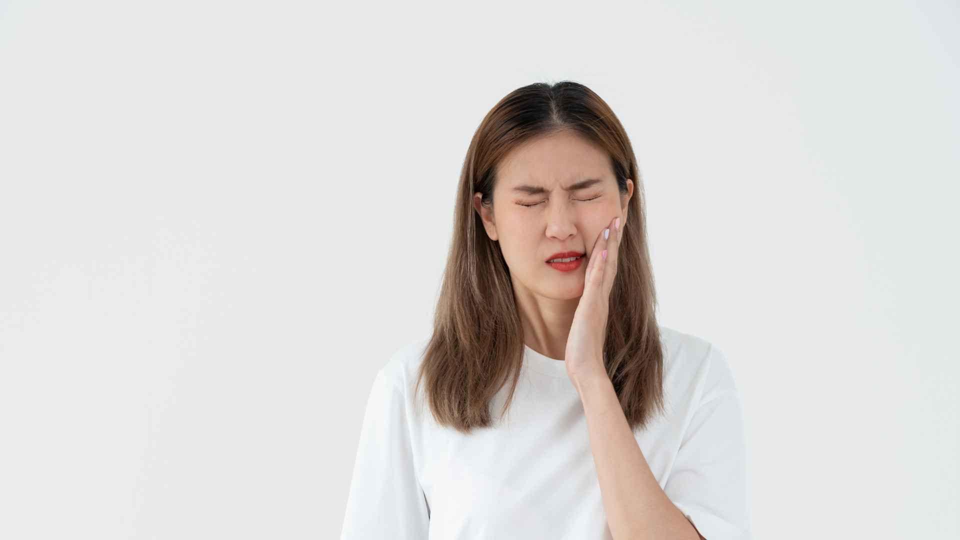 Cómo Quitar el Dolor de Muelas al Instante