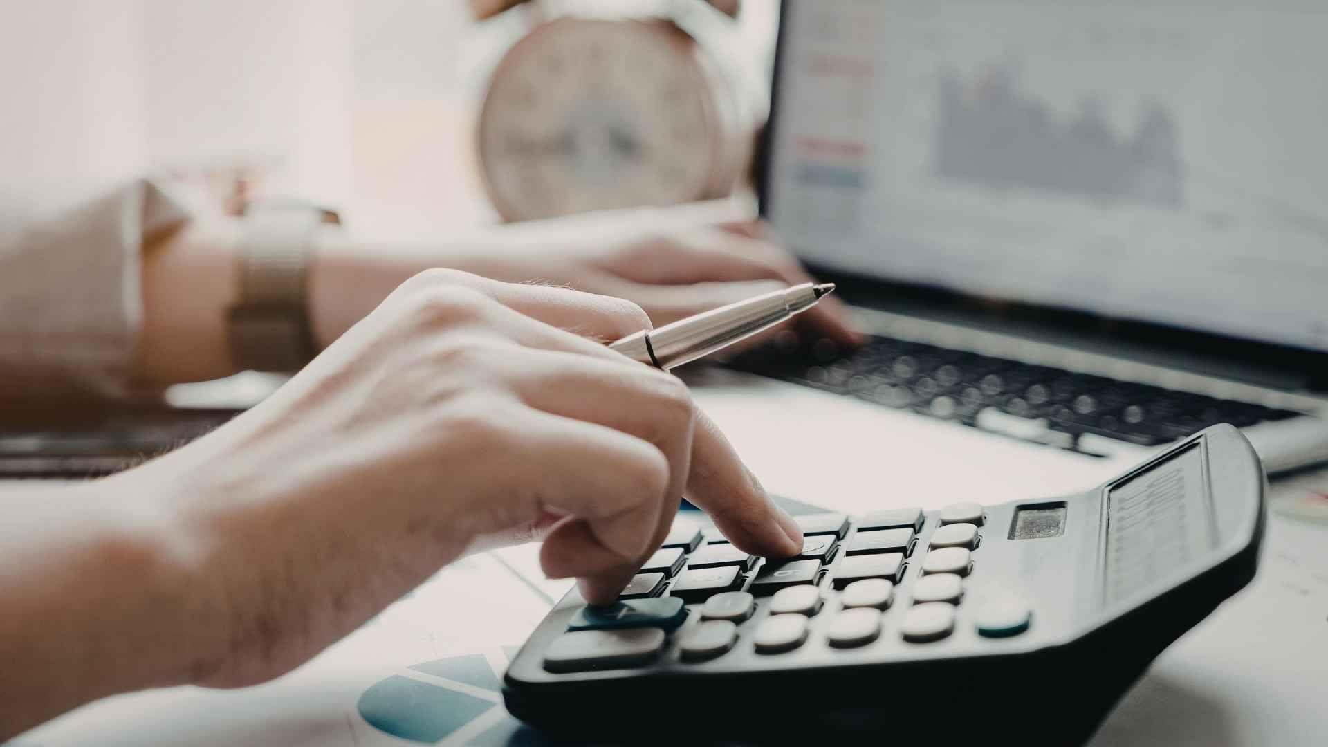 Gastos hormiga el pequeño enemigo silencioso de tus finanzas