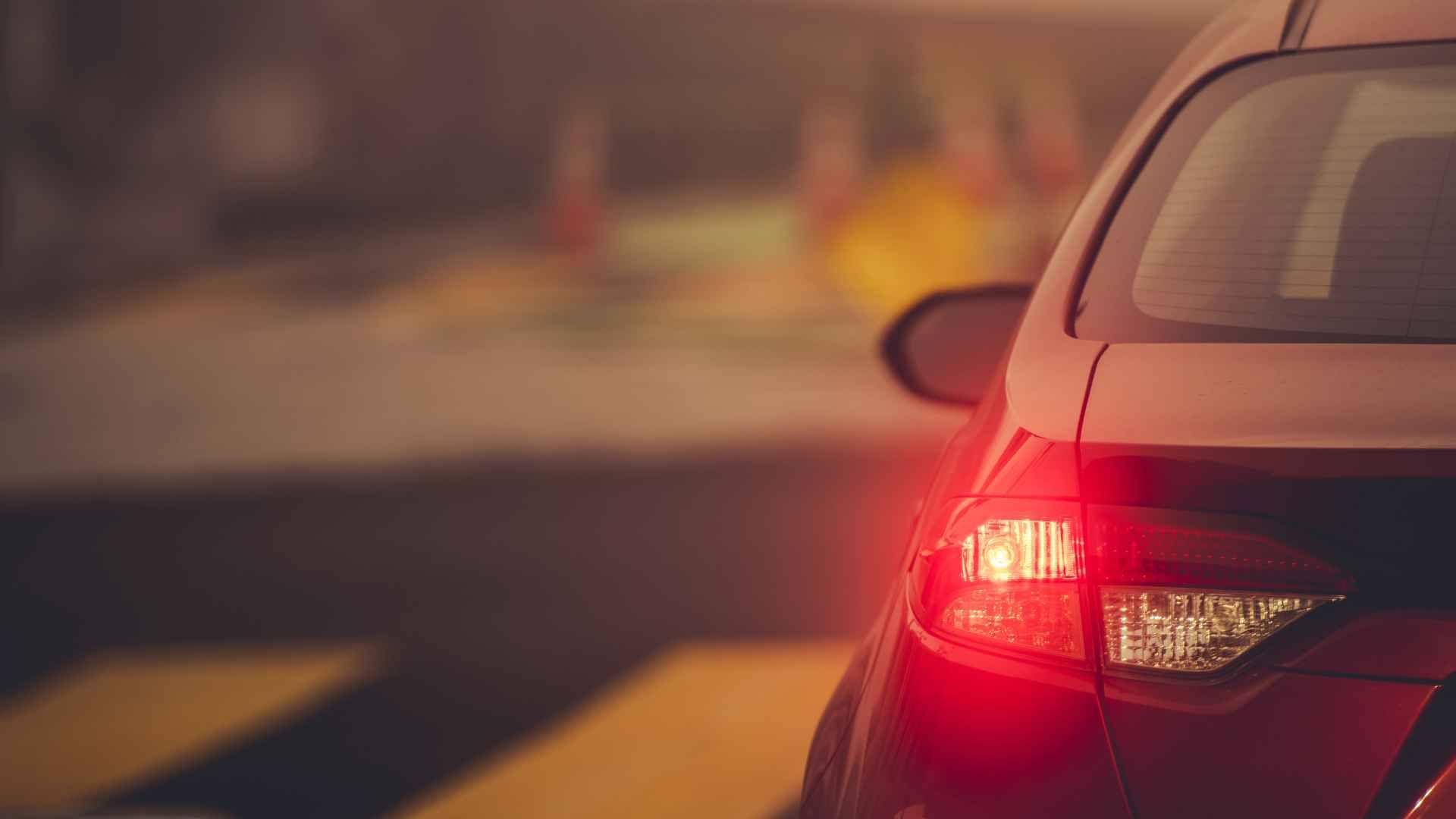 Luces intermitentes: Guía práctica para usarlas correctamente