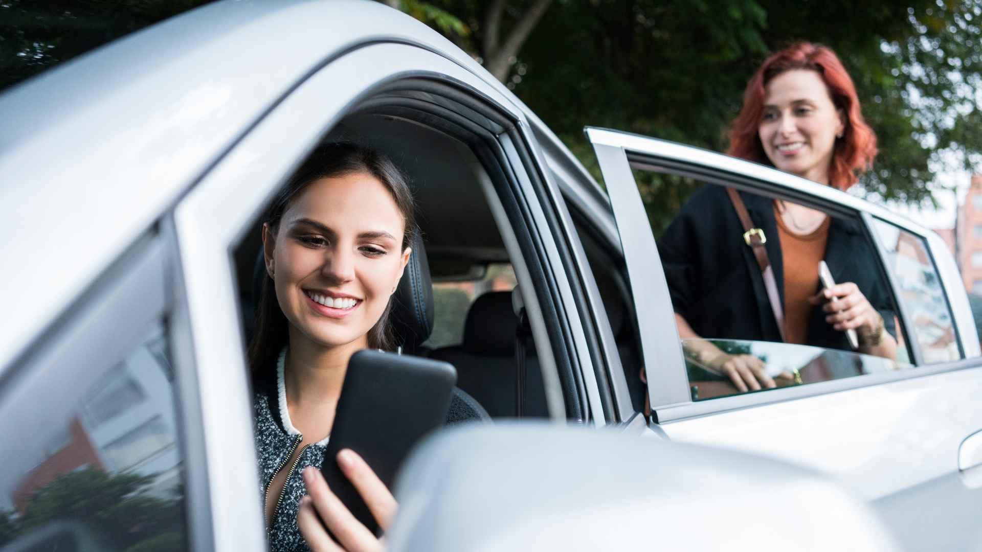 Qué Autos se Aceptan en Apps de Conducir