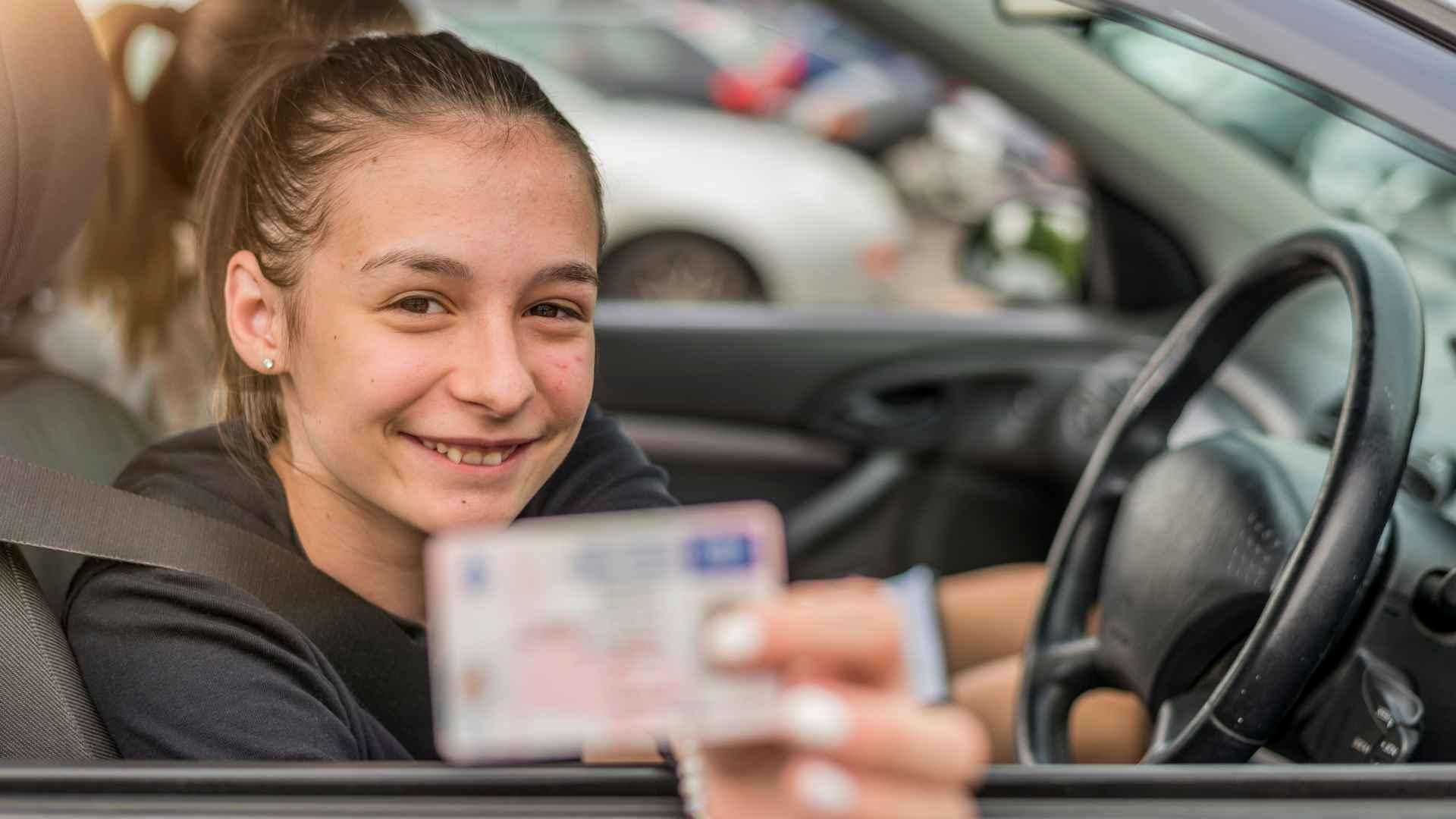 Requisitos para Revalidar la Licencia de Conducir A2B